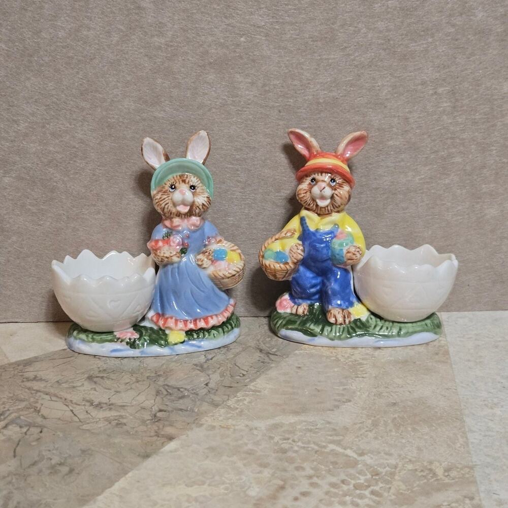 Vintage Easter Porcelain Egg Holder Bunny W/ Easter Basket Figurine